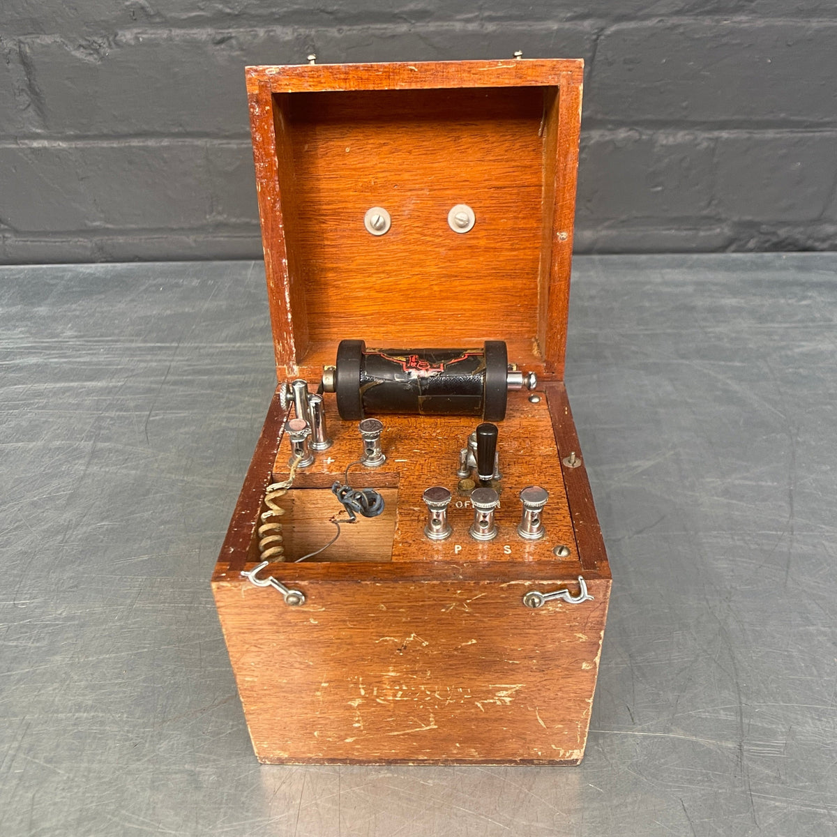 electrotherapy machine shock therapy electrical scientific Industrial powerhouse props prop rental hire vintage movie film set dec