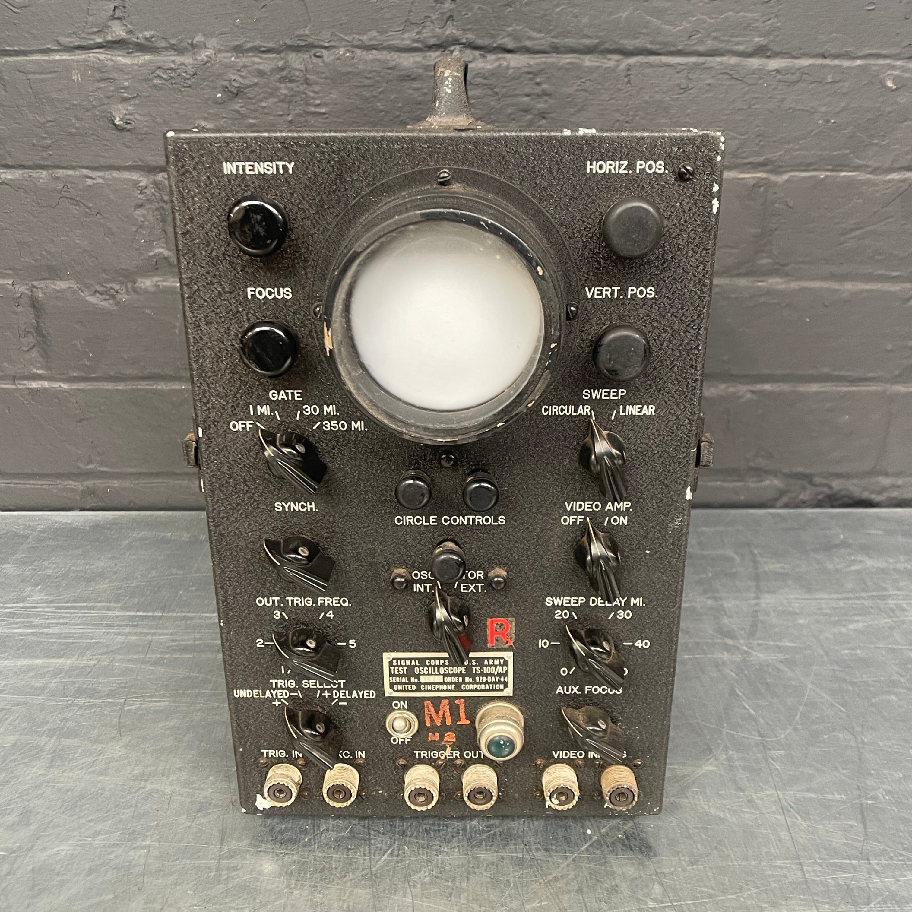 oscilloscope unit electrical Industrial powerhouse props prop rental hire vintage movie film set dec 43