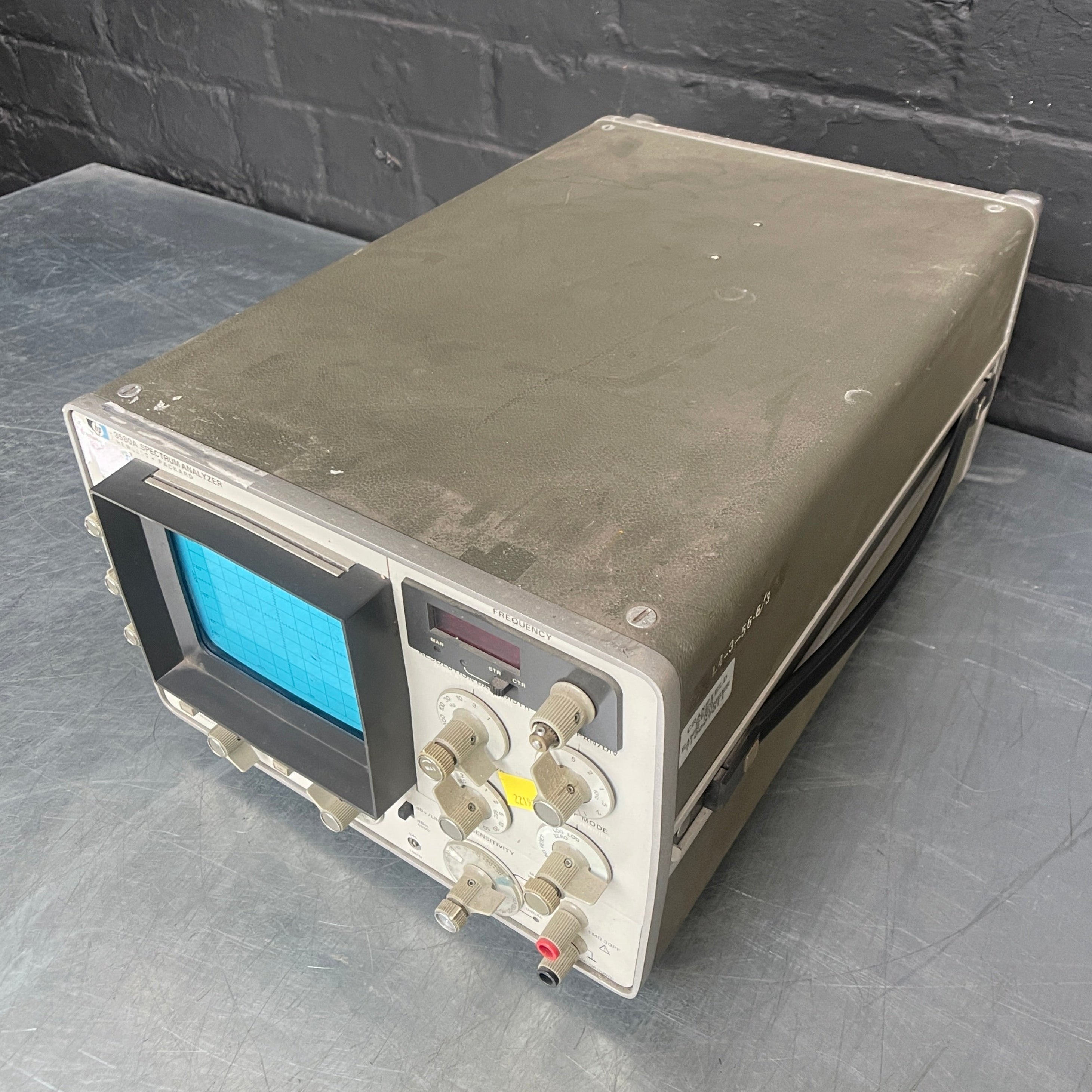 oscilloscope unit electrical spectrum analyser analyzer Industrial powerhouse props prop rental hire vintage movie film set dec 1