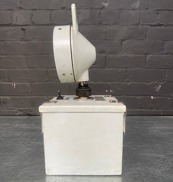 Eleco portable floodlight Qty 1