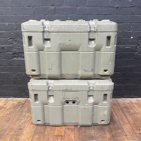 Plastic storage containers Qty 2