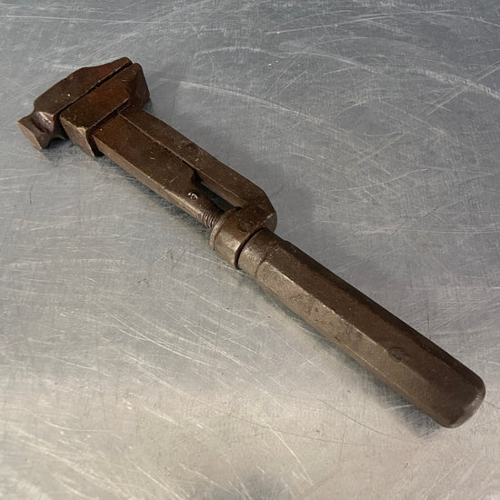 Very old wrench Qty 1
