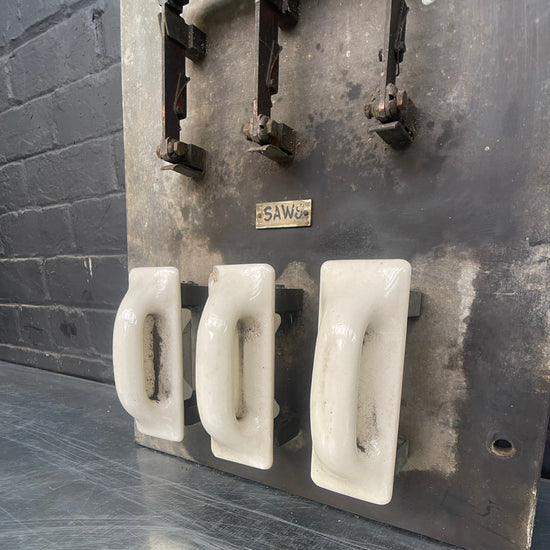 Fuse switch panel Qty 1