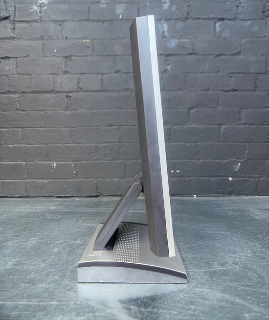 Hyundai computer monitor Qty 1