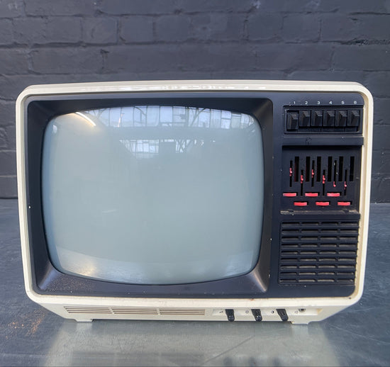 Philips TV Qty 1