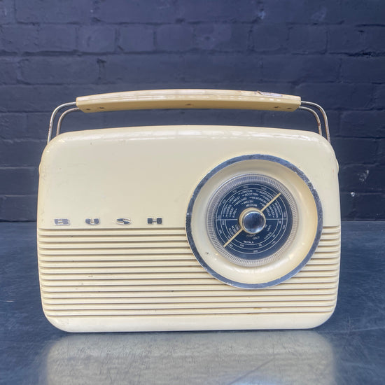 Bush radio Qty 1