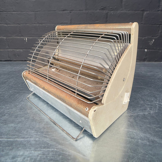 Electric 2 bar heater Qty 1