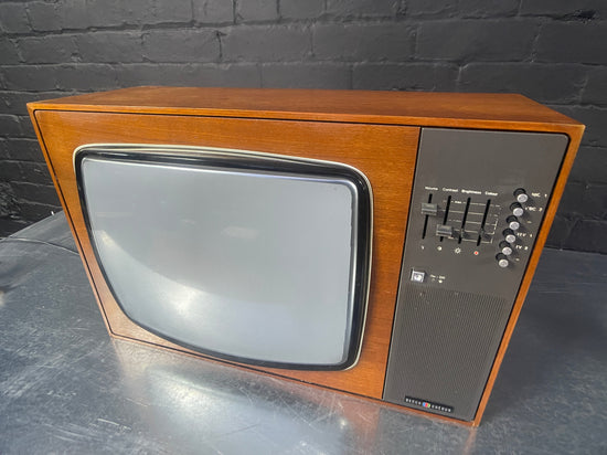 TV with wood finish Qty 1