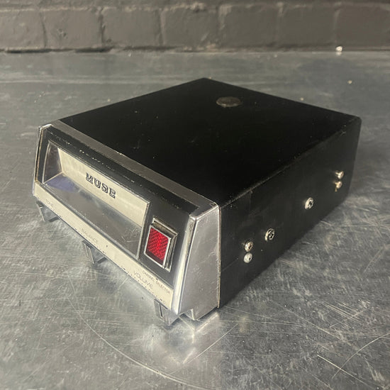 Muse vintage car stereo