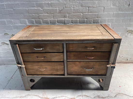 Workshop workbench Qty 3