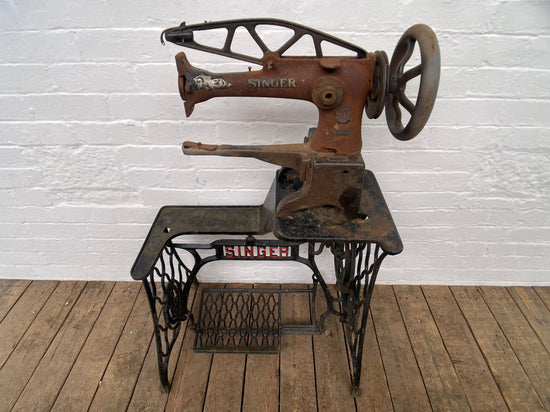 Shoe sewing machine Qty 1