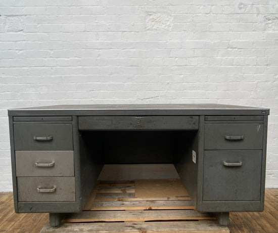 Tanker desk Qty 1