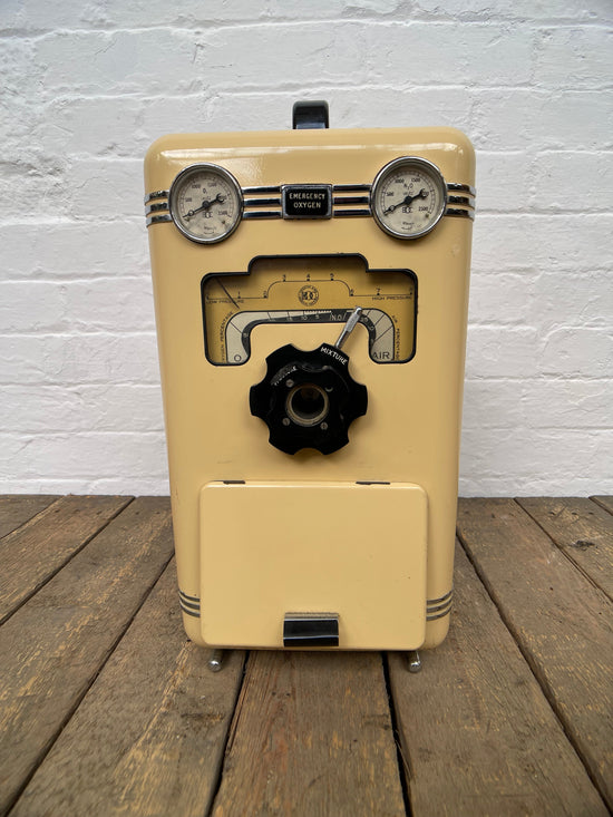 Medical oxygen machine Qty 1