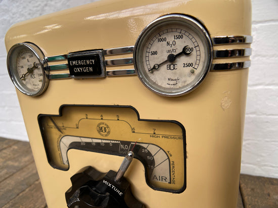 Medical oxygen machine Qty 1