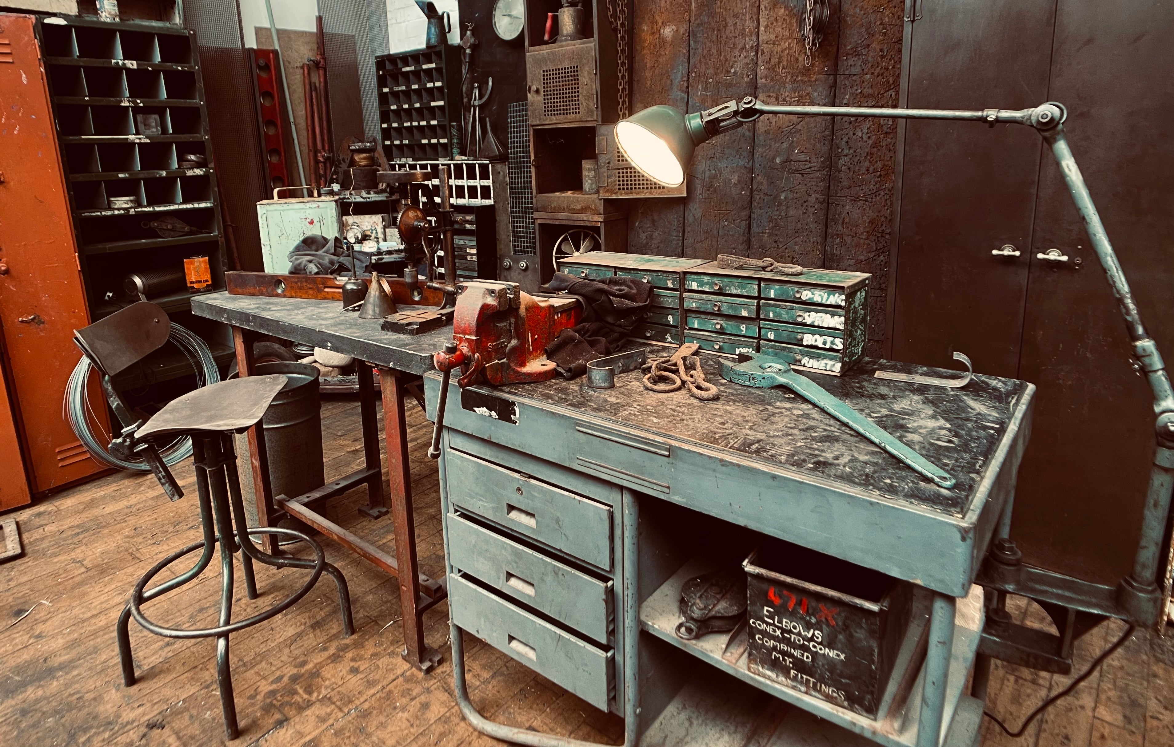 Powerhouse_props_prop_hire_rental_industrial_workshop_garage_tools_rusty_3