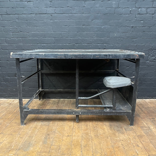 Workbench with fold out stool Qty 1