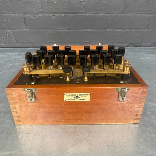 Electrical resistance box Qty 1