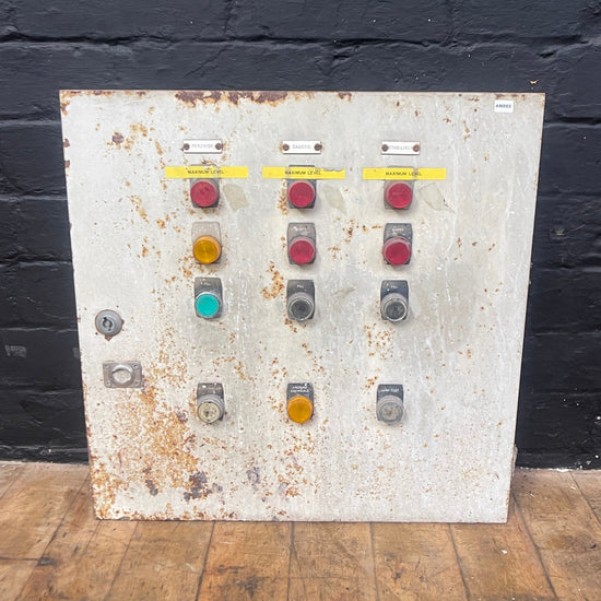 Electrical control panel Qty 1