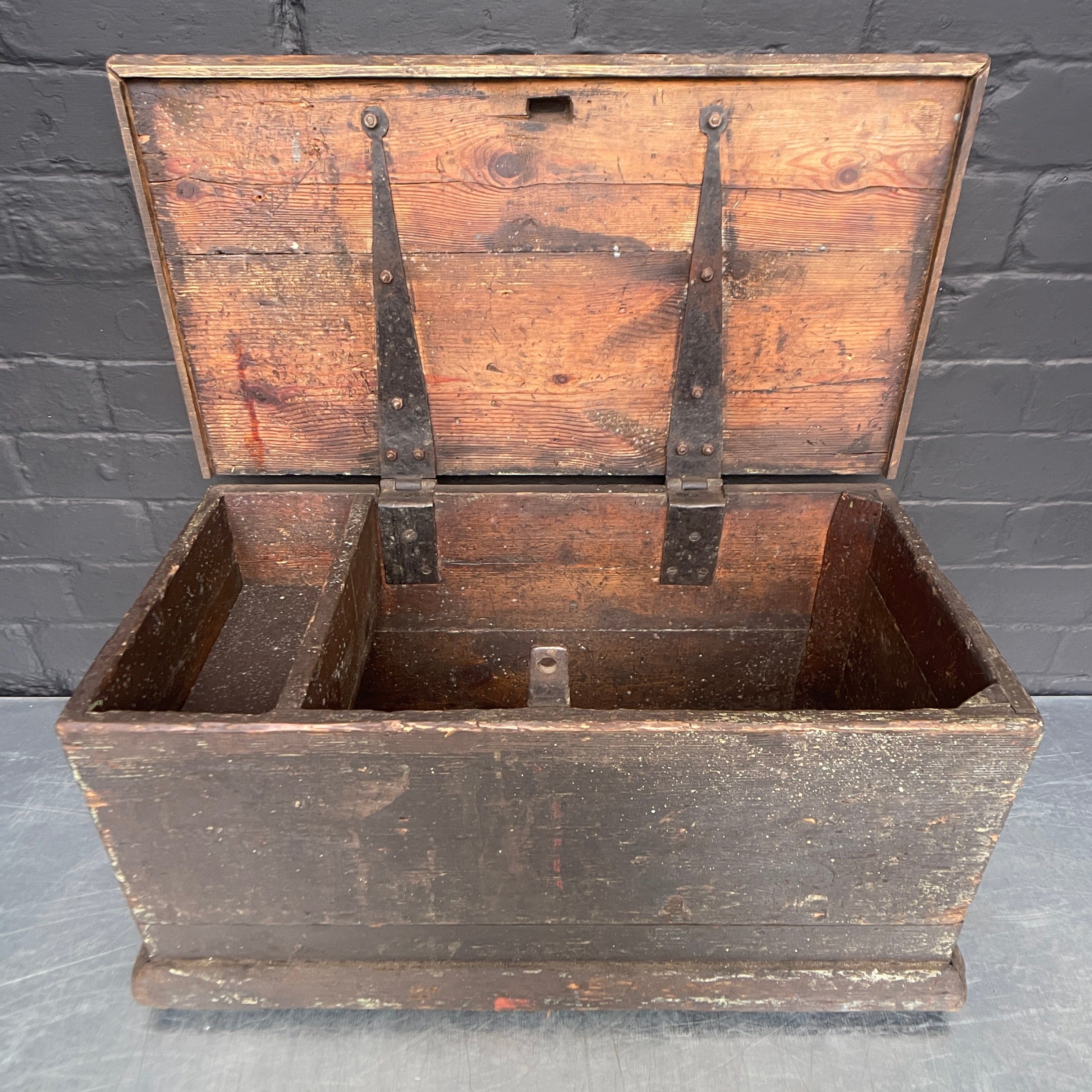 large wooden wood box crate trunk Industrial powerhouse props prop rental hire vintage movie film set dec 3