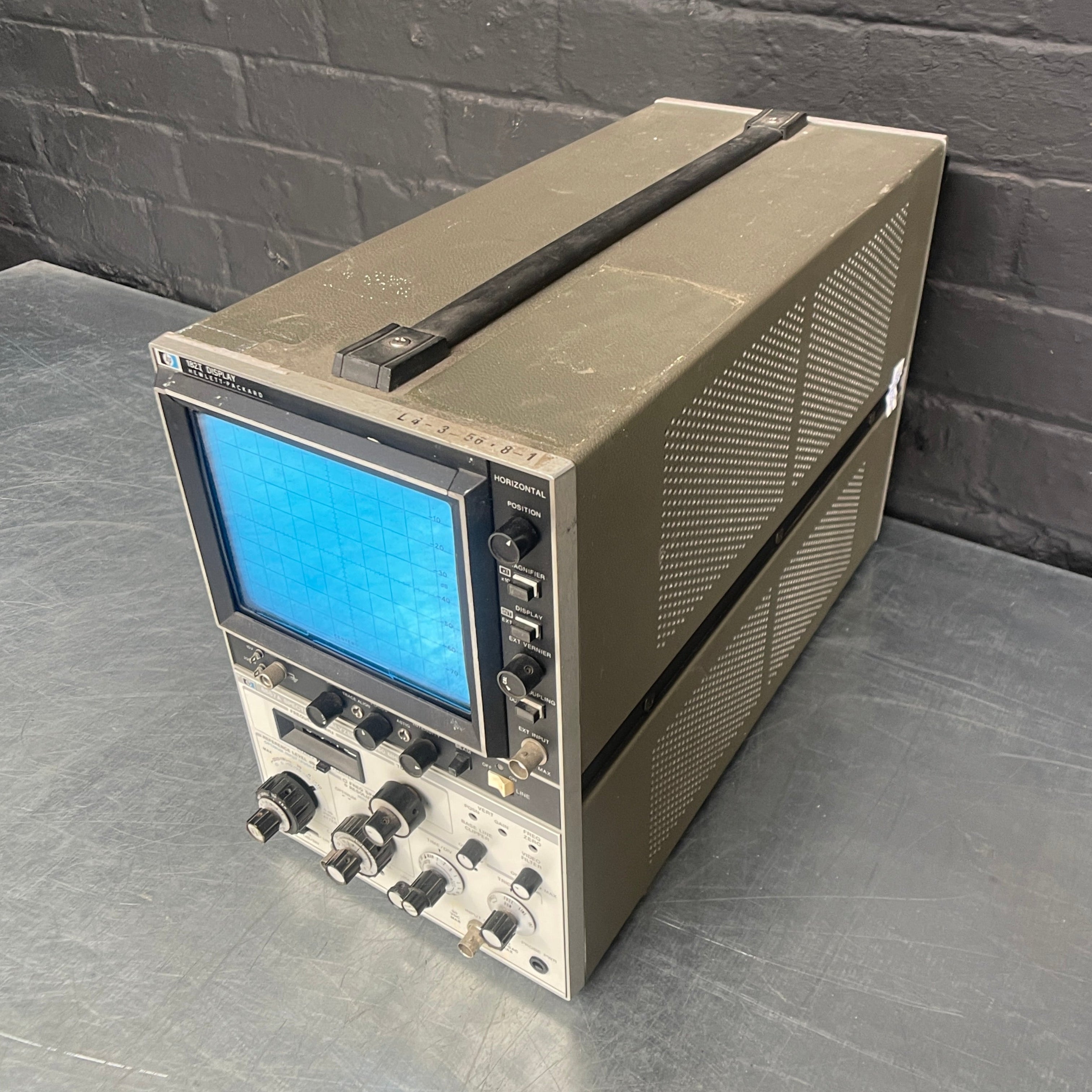 oscilloscope unit electrical spectrum analyser analyzer Industrial powerhouse props prop rental hire vintage movie film set dec 5