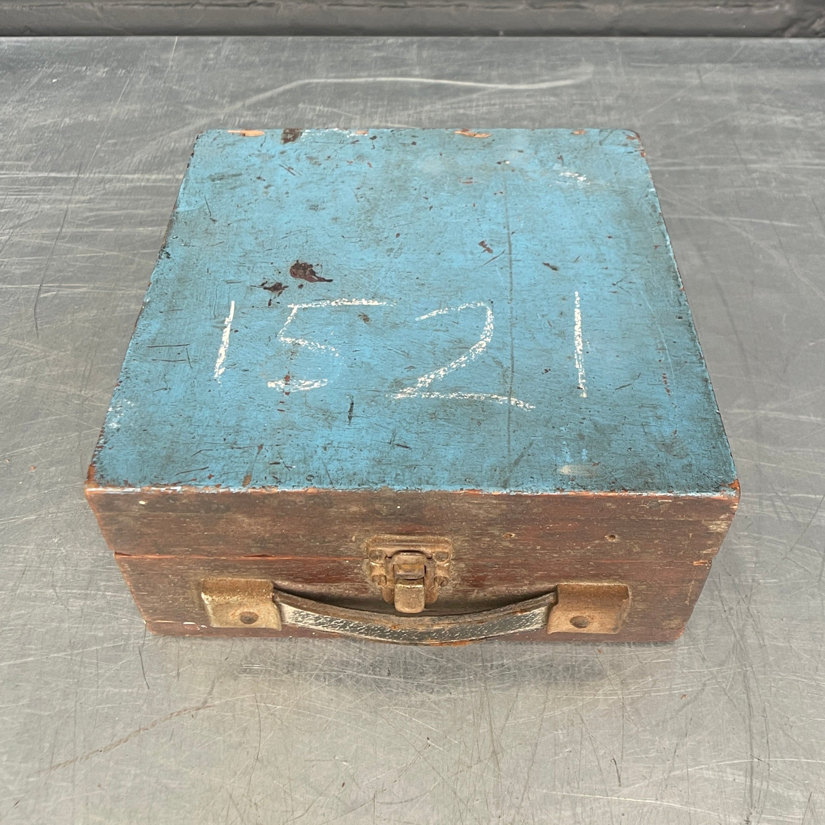 portable electric photometer electrical scientific Industrial powerhouse props prop rental hire vintage movie film set dec 2